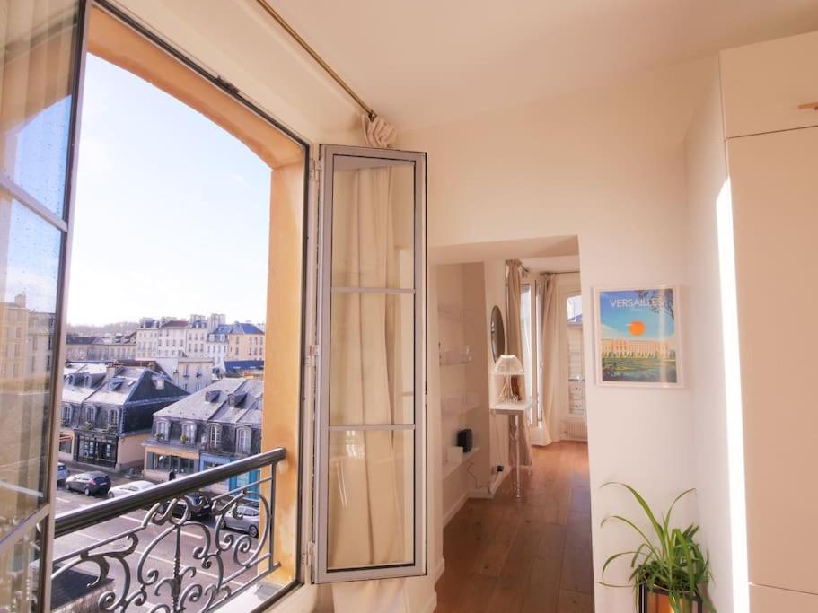 Charme Et Modernite Au Coeur Du Quartier St Louis Apartment Версал Екстериор снимка